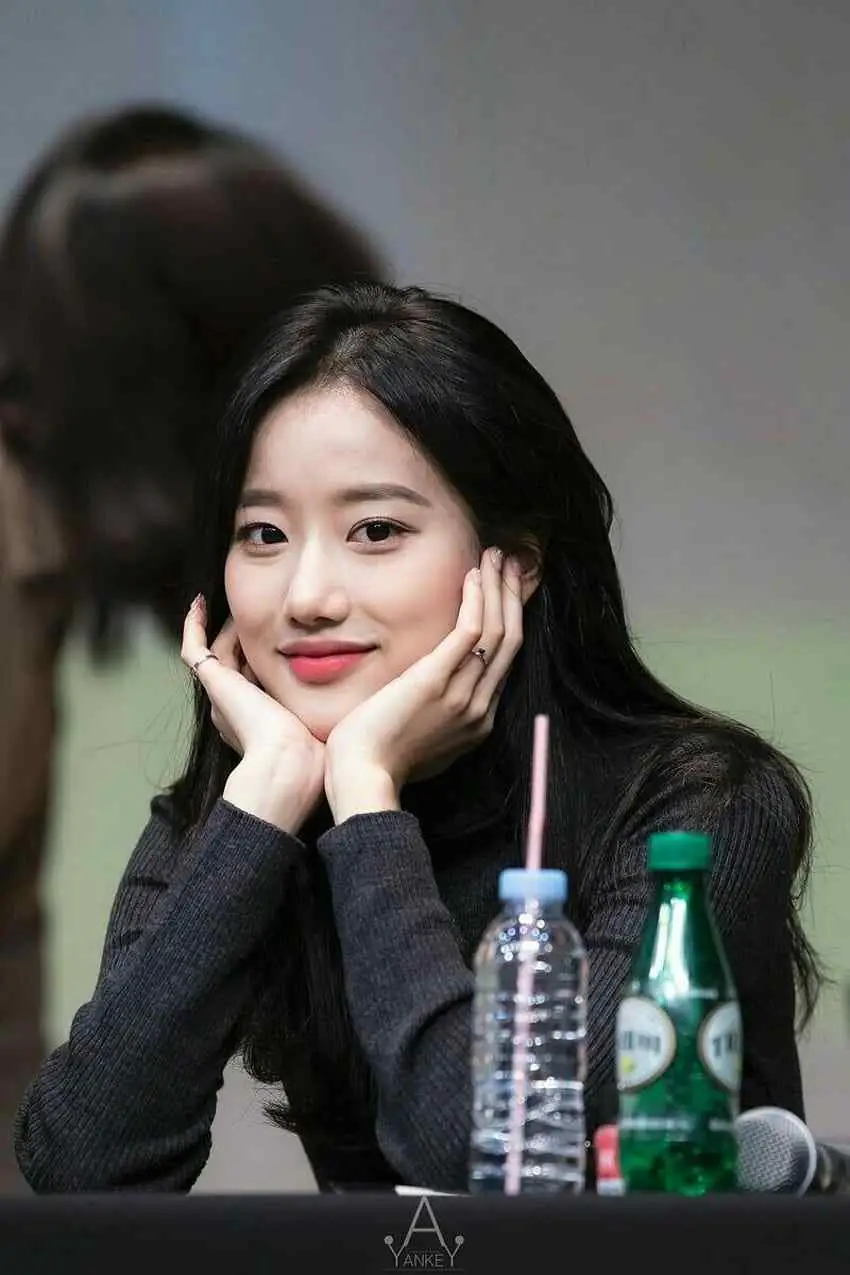 Lee Na Eun - lee-na-eun-sexy-6.webp